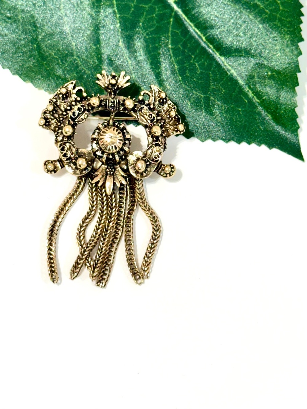 Neiman Marcus Old Money Baroque Gold Tone Tassel Brooch | NWT